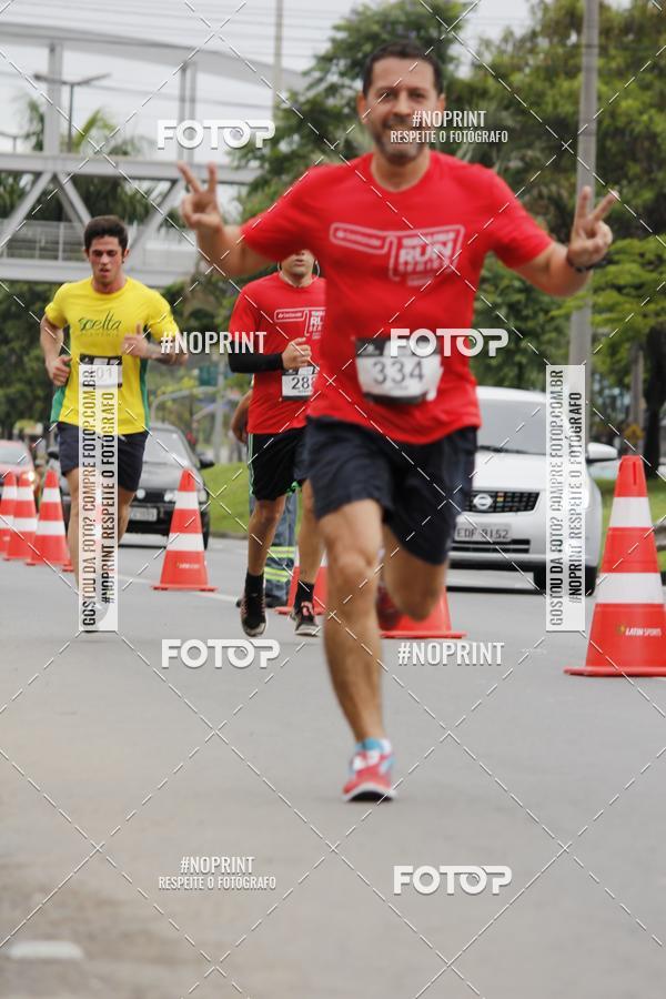 Buy your photos of the eventSantander Track & Field Run Series - Shopping Tambor on Fotop