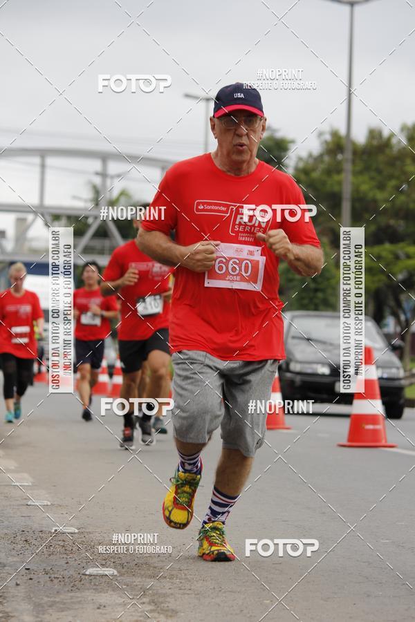 Buy your photos of the eventSantander Track & Field Run Series - Shopping Tambor on Fotop