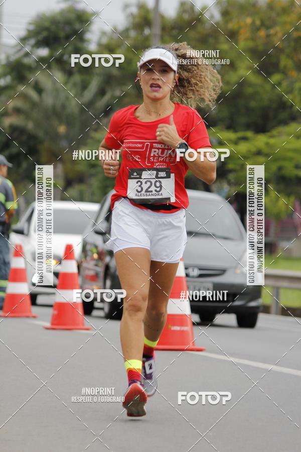 Buy your photos of the eventSantander Track & Field Run Series - Shopping Tambor on Fotop