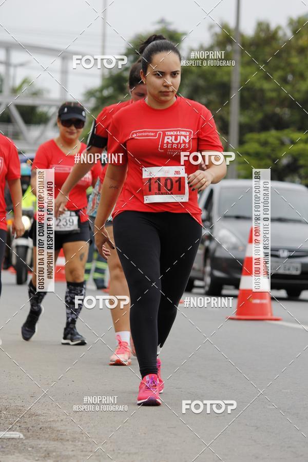Buy your photos of the eventSantander Track & Field Run Series - Shopping Tambor on Fotop