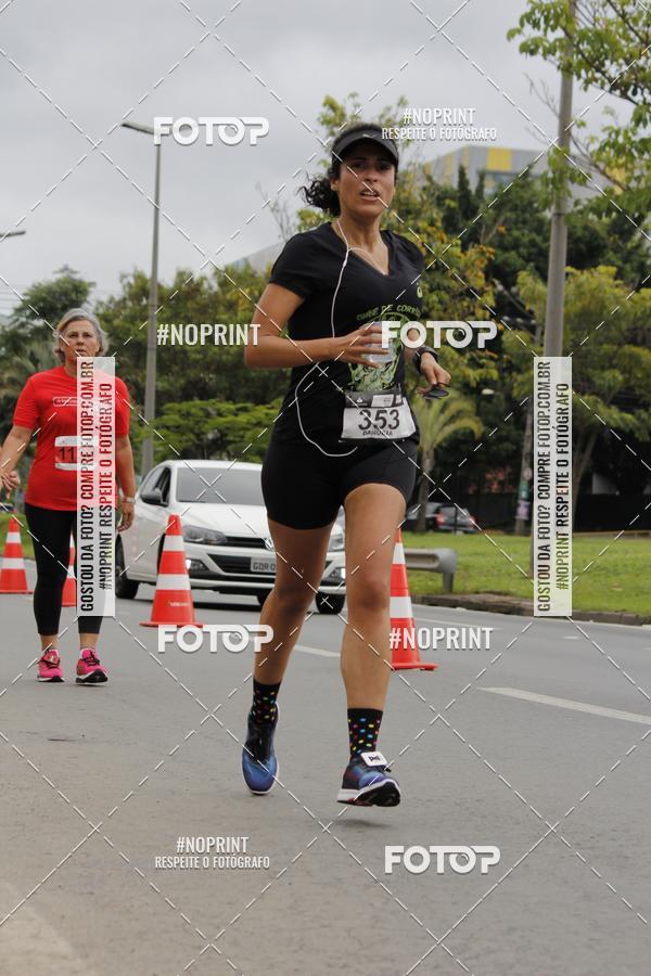 Buy your photos of the eventSantander Track & Field Run Series - Shopping Tambor on Fotop