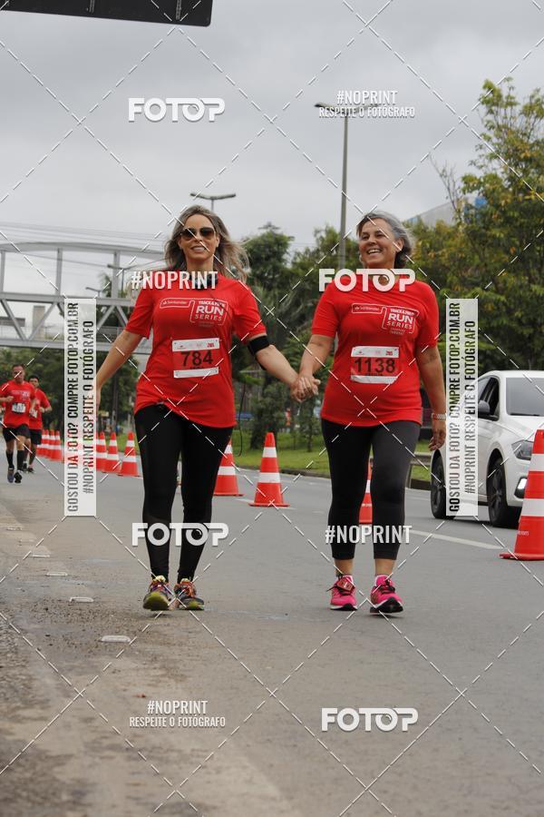 Buy your photos of the eventSantander Track & Field Run Series - Shopping Tambor on Fotop