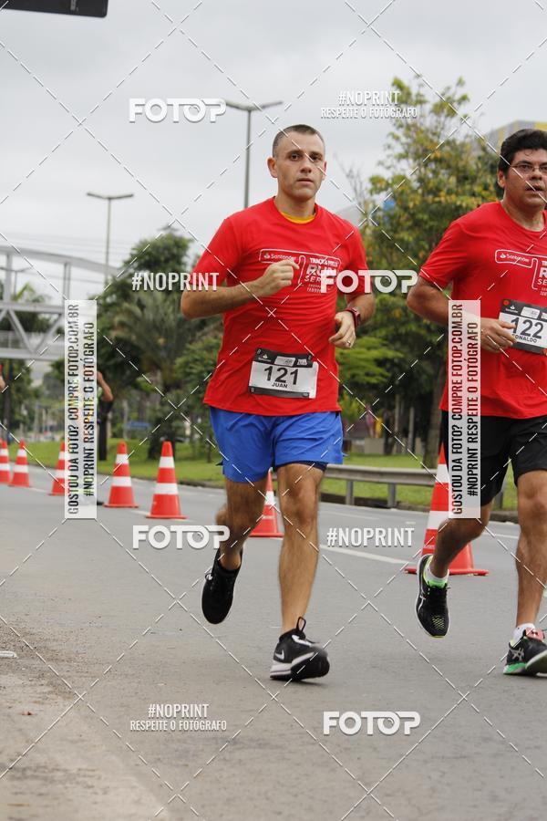 Buy your photos of the eventSantander Track & Field Run Series - Shopping Tambor on Fotop