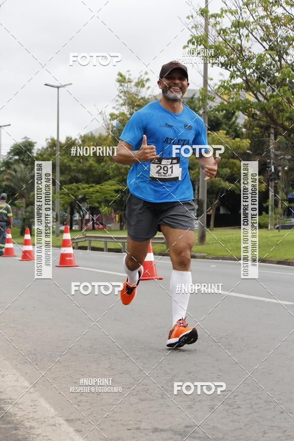Buy your photos of the eventSantander Track & Field Run Series - Shopping Tambor on Fotop