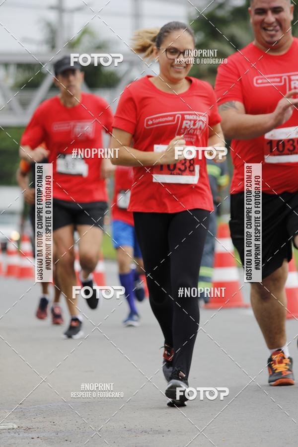 Buy your photos of the eventSantander Track & Field Run Series - Shopping Tambor on Fotop