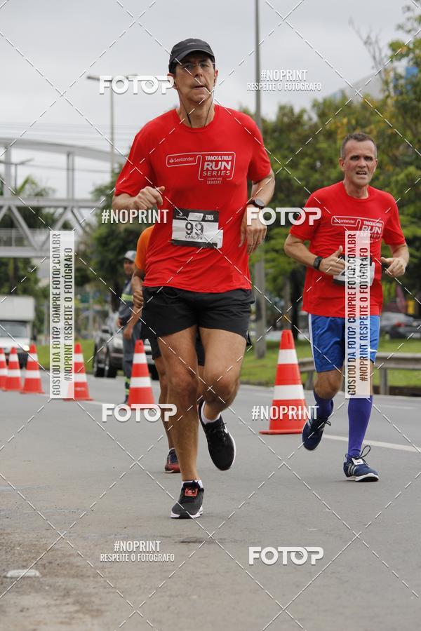 Buy your photos of the eventSantander Track & Field Run Series - Shopping Tambor on Fotop