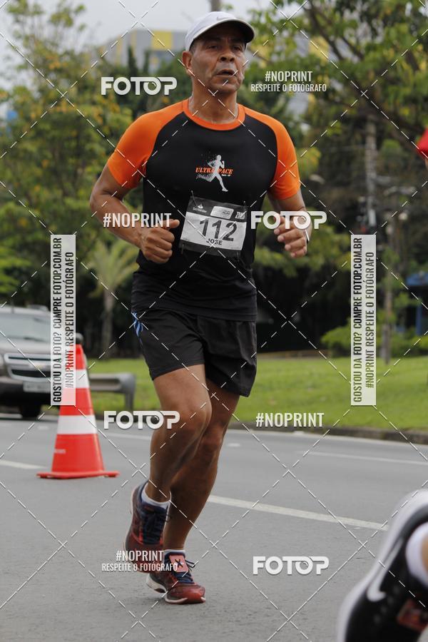Buy your photos of the eventSantander Track & Field Run Series - Shopping Tambor on Fotop