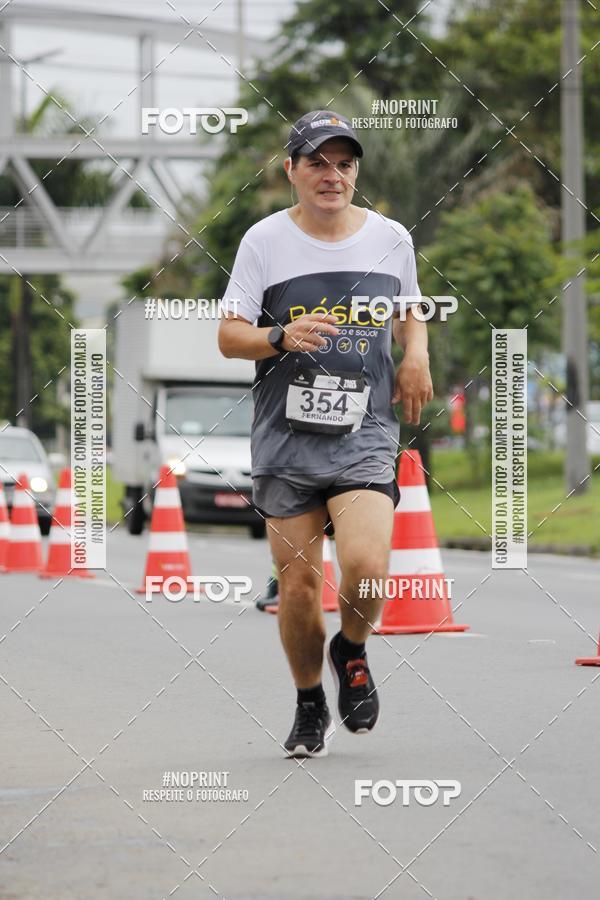 Buy your photos of the eventSantander Track & Field Run Series - Shopping Tambor on Fotop