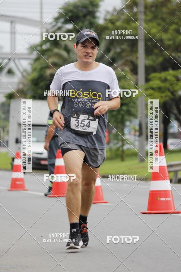 Buy your photos of the eventSantander Track & Field Run Series - Shopping Tambor on Fotop