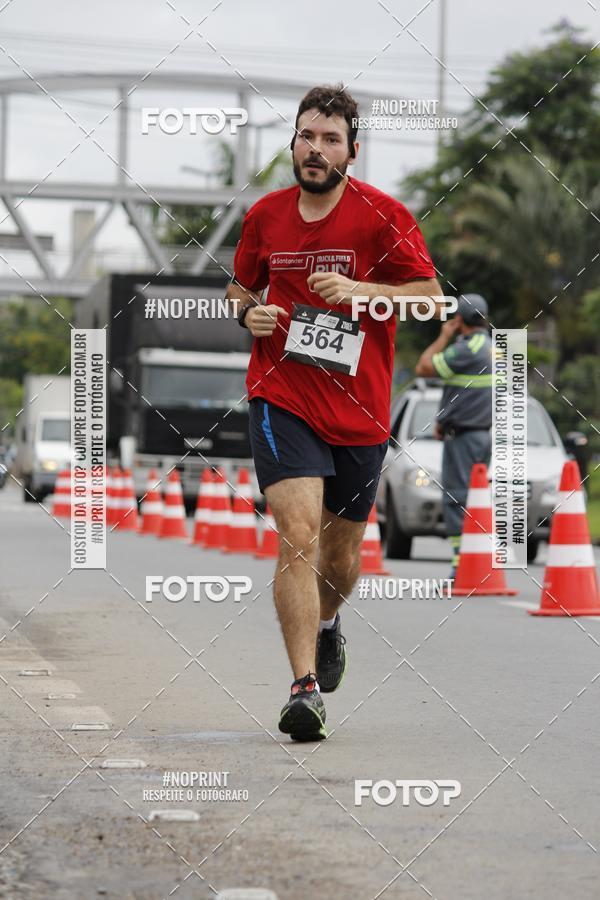 Buy your photos of the eventSantander Track & Field Run Series - Shopping Tambor on Fotop