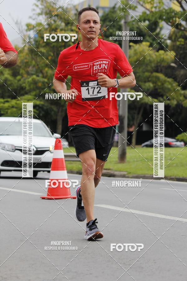 Buy your photos of the eventSantander Track & Field Run Series - Shopping Tambor on Fotop