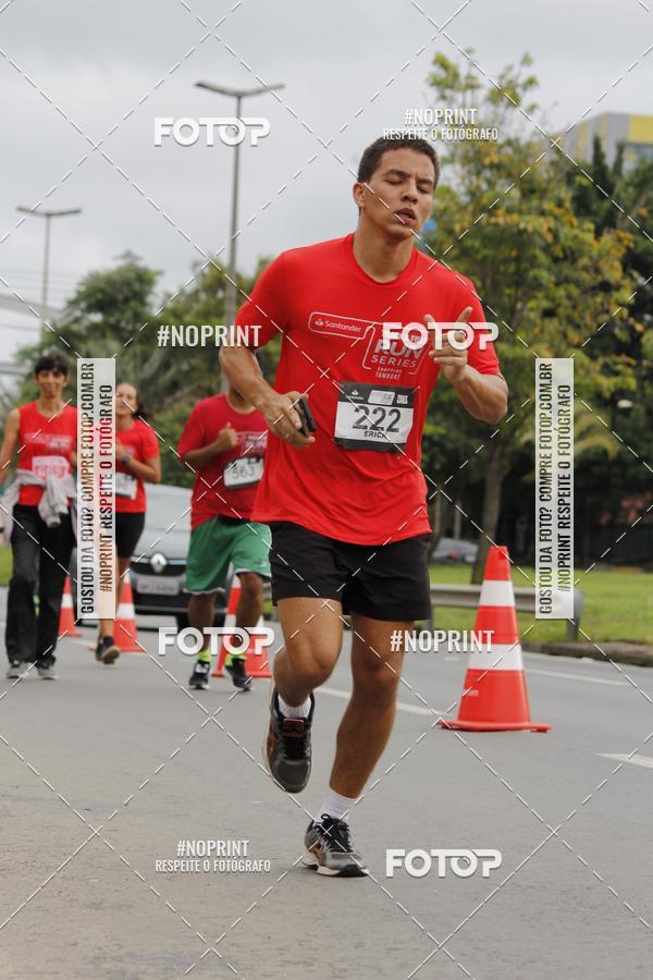 Buy your photos of the eventSantander Track & Field Run Series - Shopping Tambor on Fotop