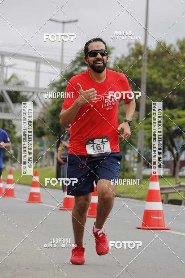 Buy your photos of the eventSantander Track & Field Run Series - Shopping Tambor on Fotop