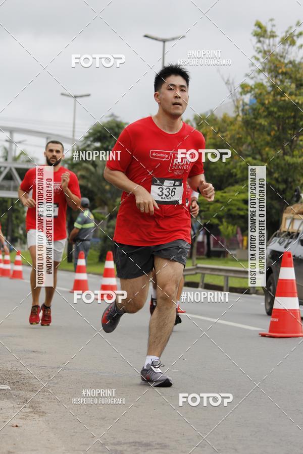 Buy your photos of the eventSantander Track & Field Run Series - Shopping Tambor on Fotop