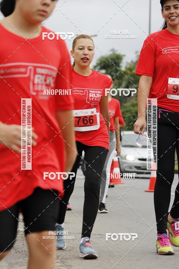Buy your photos of the eventSantander Track & Field Run Series - Shopping Tambor on Fotop