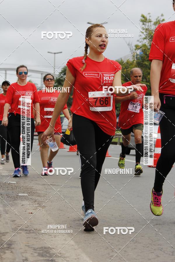 Buy your photos of the eventSantander Track & Field Run Series - Shopping Tambor on Fotop