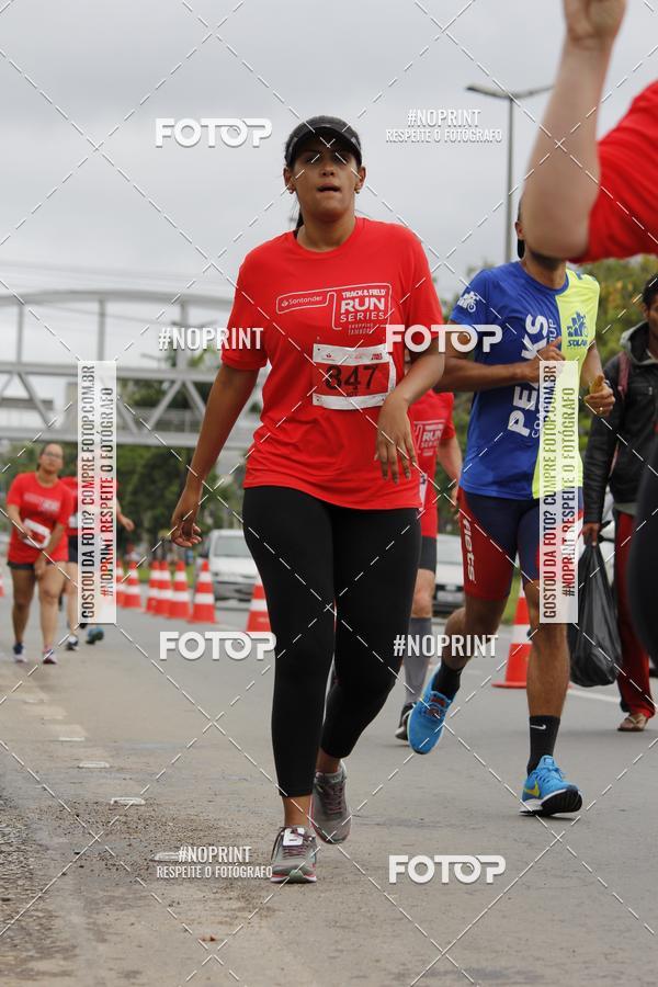 Buy your photos of the eventSantander Track & Field Run Series - Shopping Tambor on Fotop