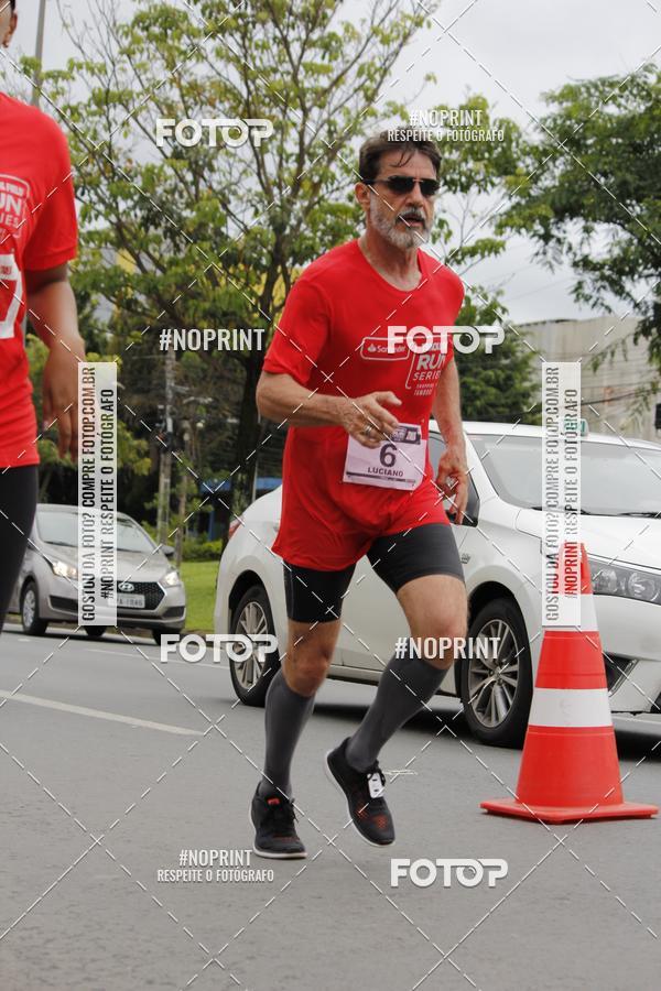 Buy your photos of the eventSantander Track & Field Run Series - Shopping Tambor on Fotop