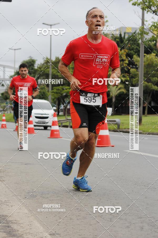 Buy your photos of the eventSantander Track & Field Run Series - Shopping Tambor on Fotop