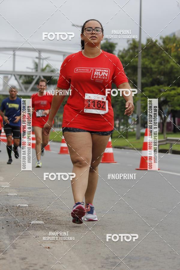 Buy your photos of the eventSantander Track & Field Run Series - Shopping Tambor on Fotop