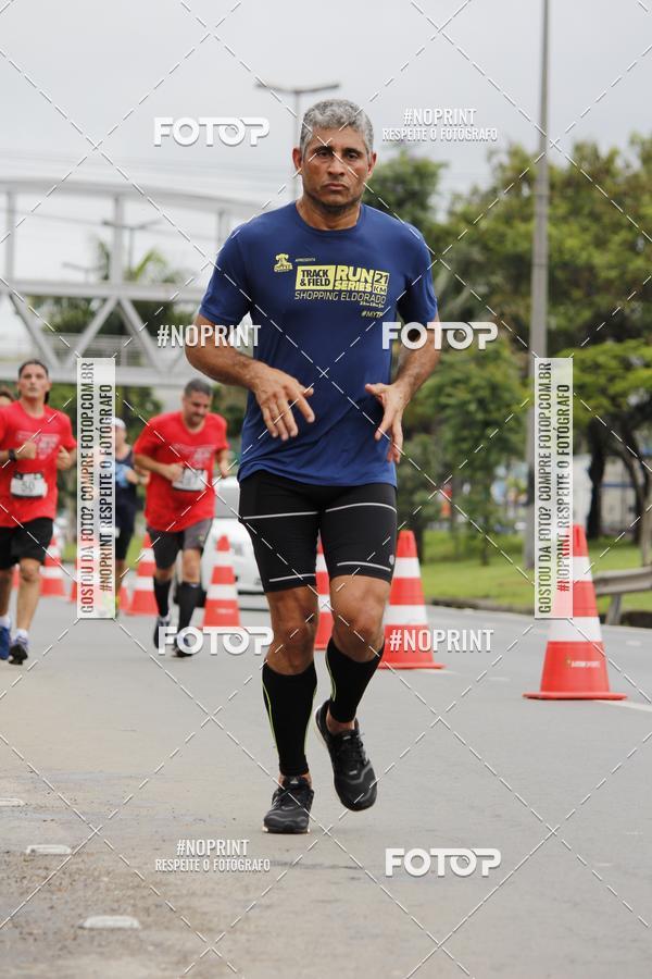 Buy your photos of the eventSantander Track & Field Run Series - Shopping Tambor on Fotop