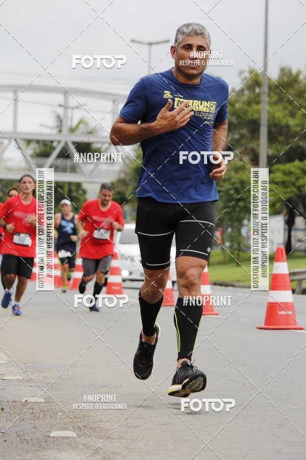 Buy your photos of the eventSantander Track & Field Run Series - Shopping Tambor on Fotop