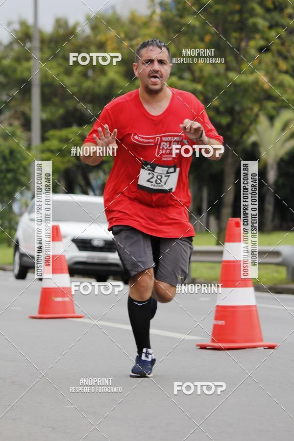 Buy your photos of the eventSantander Track & Field Run Series - Shopping Tambor on Fotop