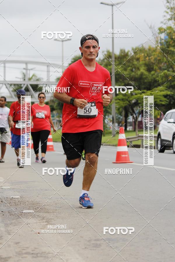 Buy your photos of the eventSantander Track & Field Run Series - Shopping Tambor on Fotop