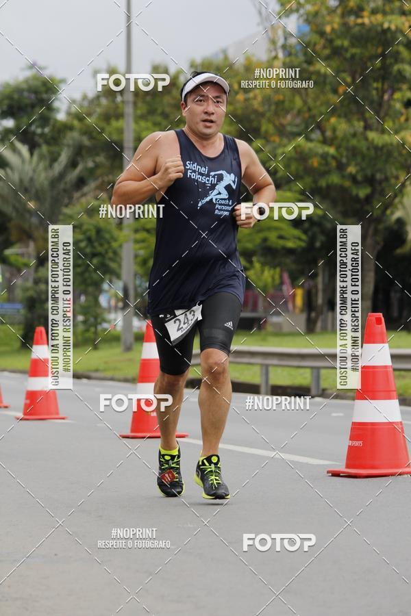 Buy your photos of the eventSantander Track & Field Run Series - Shopping Tambor on Fotop