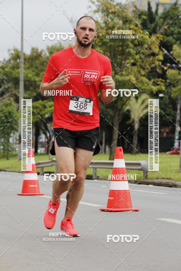 Buy your photos of the eventSantander Track & Field Run Series - Shopping Tambor on Fotop