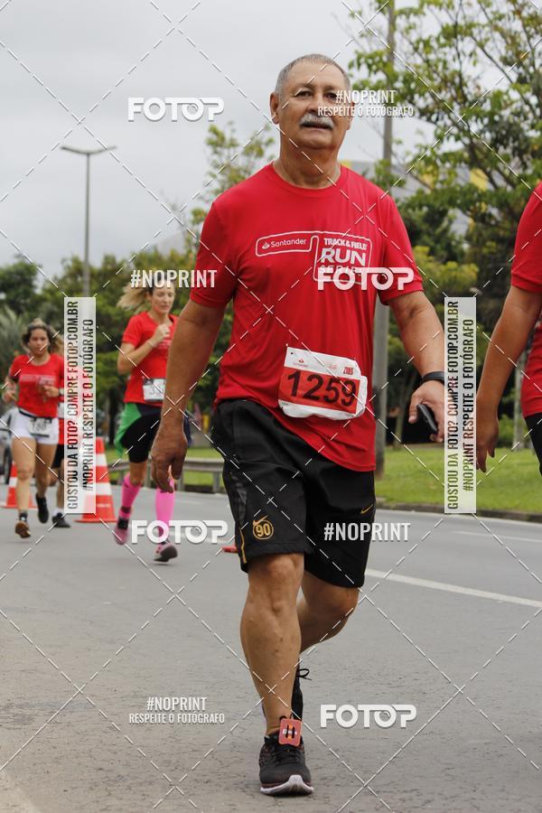 Buy your photos of the eventSantander Track & Field Run Series - Shopping Tambor on Fotop