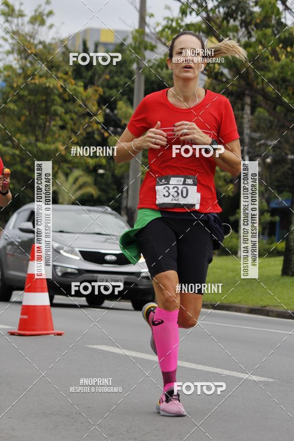 Buy your photos of the eventSantander Track & Field Run Series - Shopping Tambor on Fotop