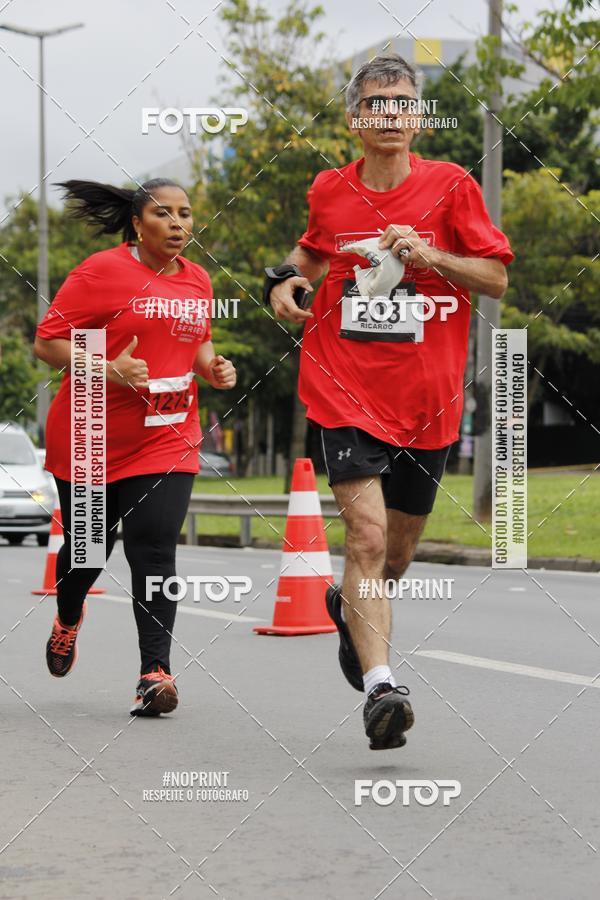 Buy your photos of the eventSantander Track & Field Run Series - Shopping Tambor on Fotop