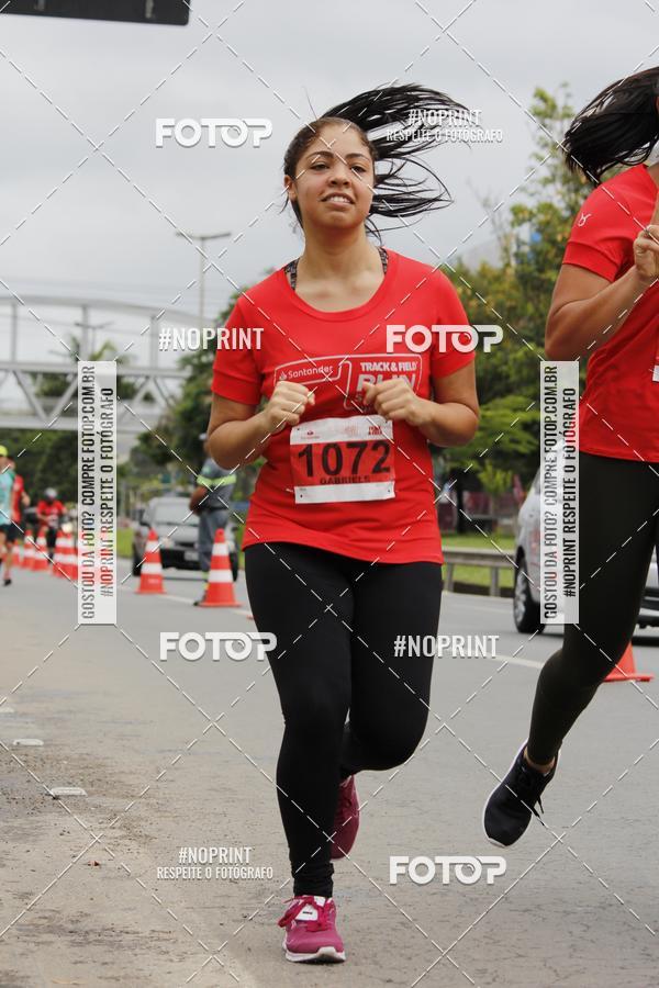 Buy your photos of the eventSantander Track & Field Run Series - Shopping Tambor on Fotop