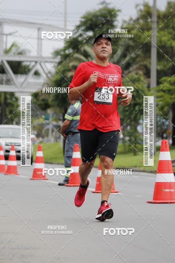 Buy your photos of the eventSantander Track & Field Run Series - Shopping Tambor on Fotop