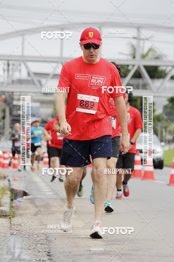 Buy your photos of the eventSantander Track & Field Run Series - Shopping Tambor on Fotop
