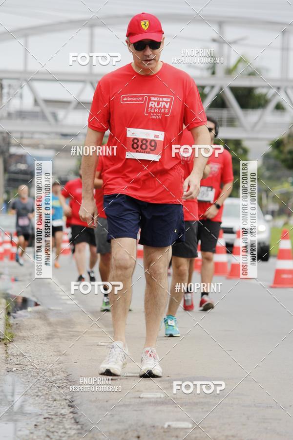 Buy your photos of the eventSantander Track & Field Run Series - Shopping Tambor on Fotop