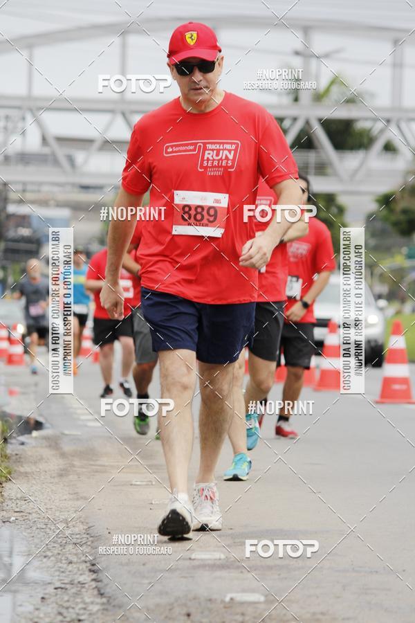 Buy your photos of the eventSantander Track & Field Run Series - Shopping Tambor on Fotop