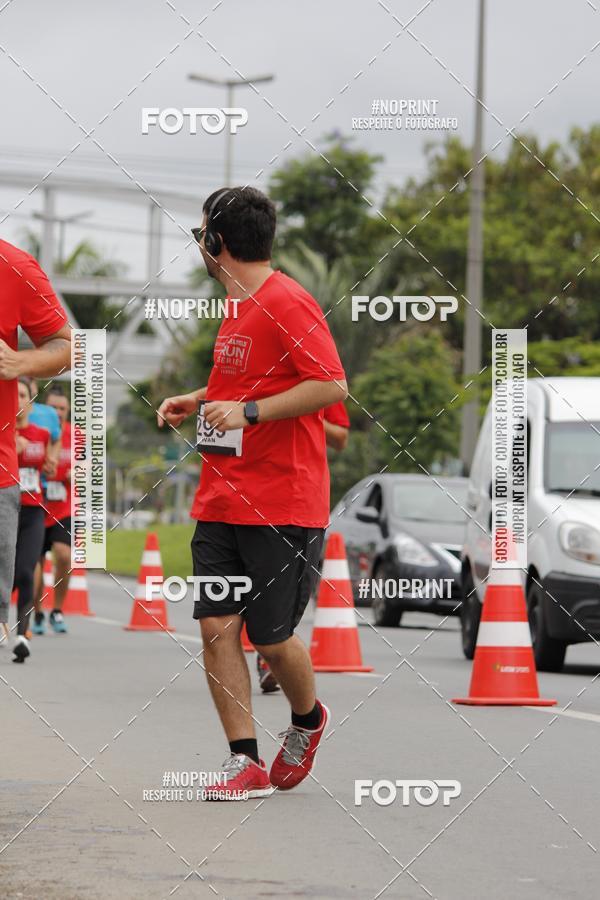 Buy your photos of the eventSantander Track & Field Run Series - Shopping Tambor on Fotop