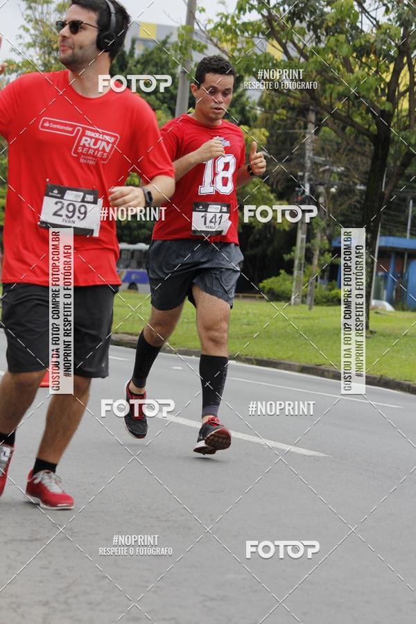 Buy your photos of the eventSantander Track & Field Run Series - Shopping Tambor on Fotop