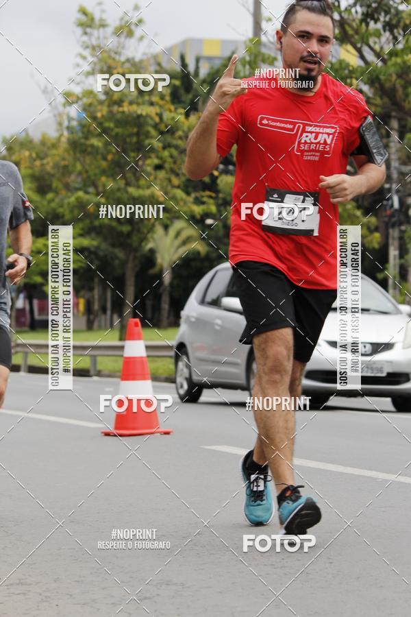 Buy your photos of the eventSantander Track & Field Run Series - Shopping Tambor on Fotop