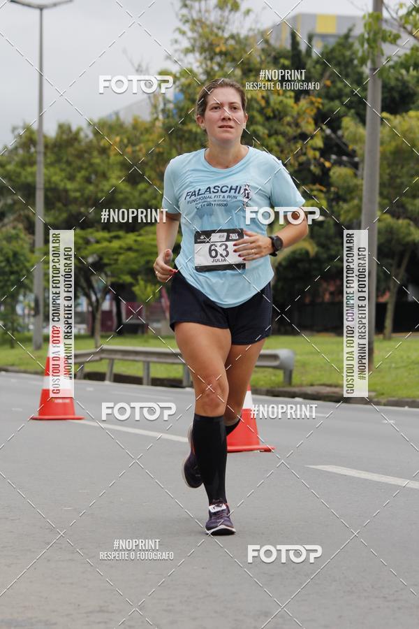 Buy your photos of the eventSantander Track & Field Run Series - Shopping Tambor on Fotop