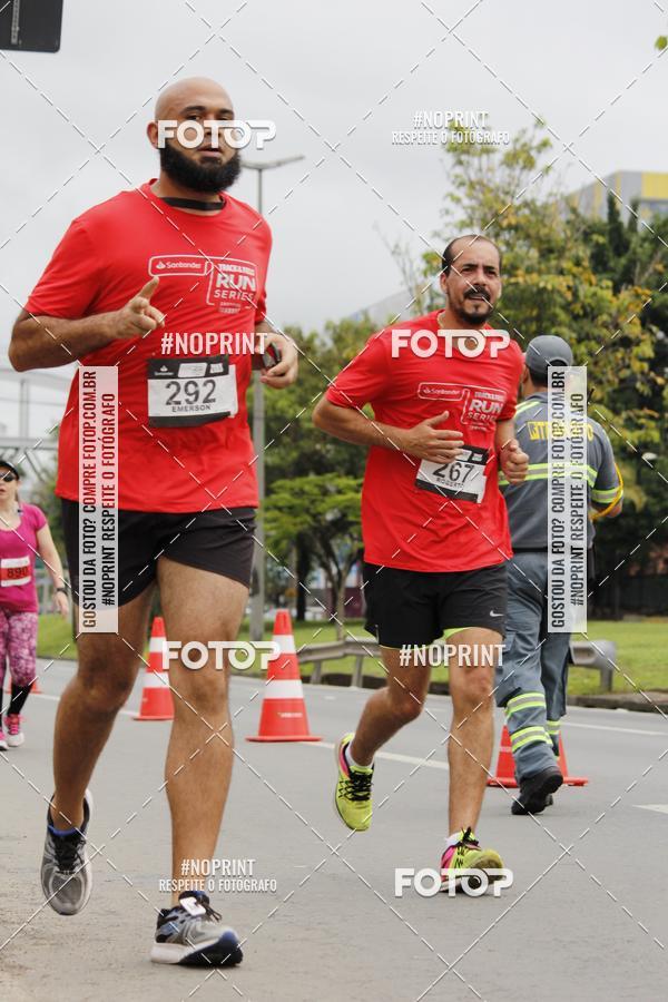Buy your photos of the eventSantander Track & Field Run Series - Shopping Tambor on Fotop