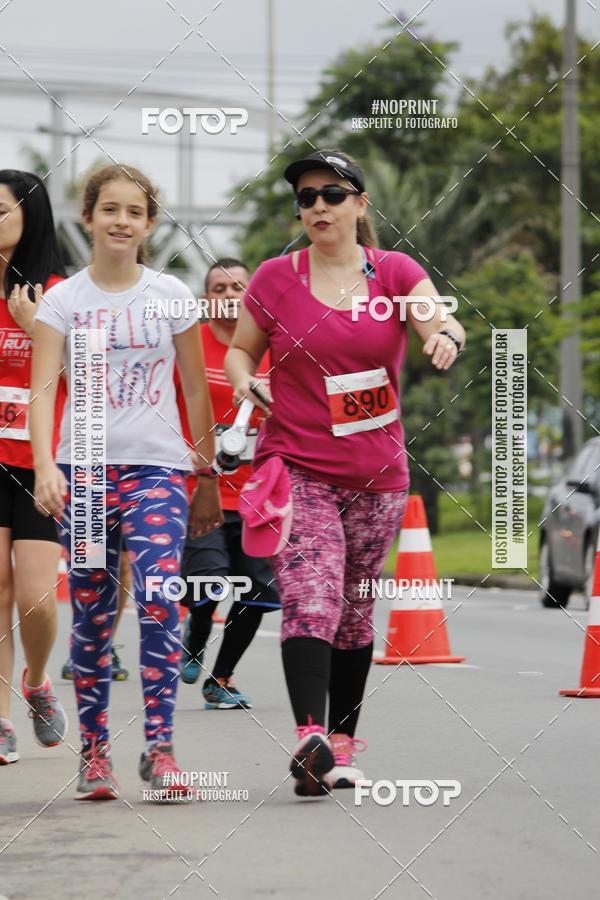 Buy your photos of the eventSantander Track & Field Run Series - Shopping Tambor on Fotop
