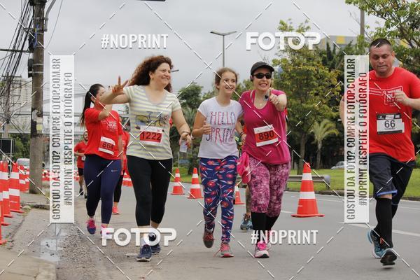 Buy your photos of the eventSantander Track & Field Run Series - Shopping Tambor on Fotop