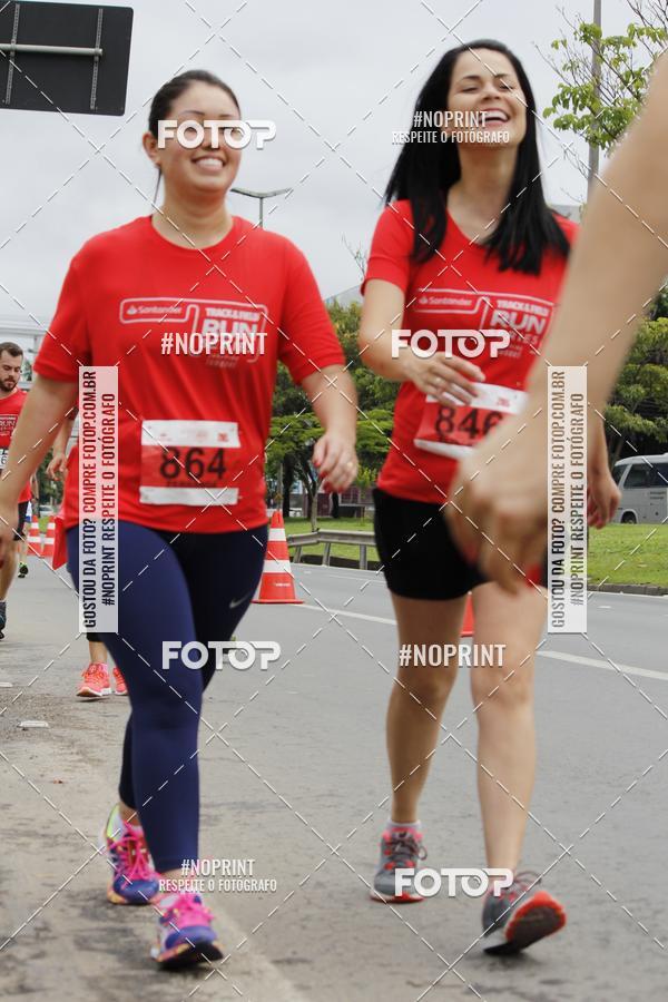 Buy your photos of the eventSantander Track & Field Run Series - Shopping Tambor on Fotop