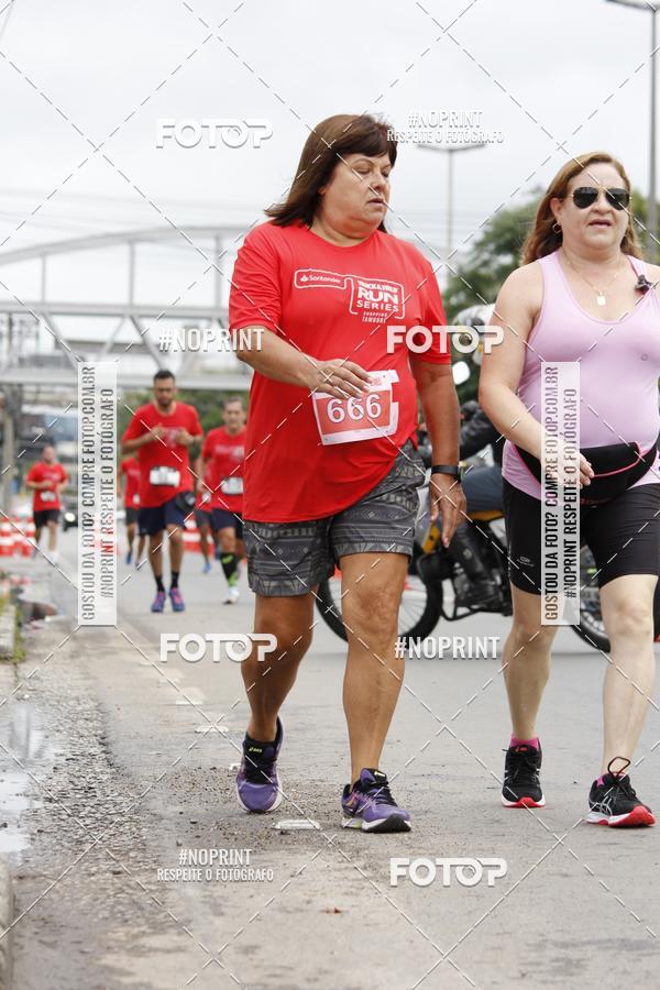 Buy your photos of the eventSantander Track & Field Run Series - Shopping Tambor on Fotop