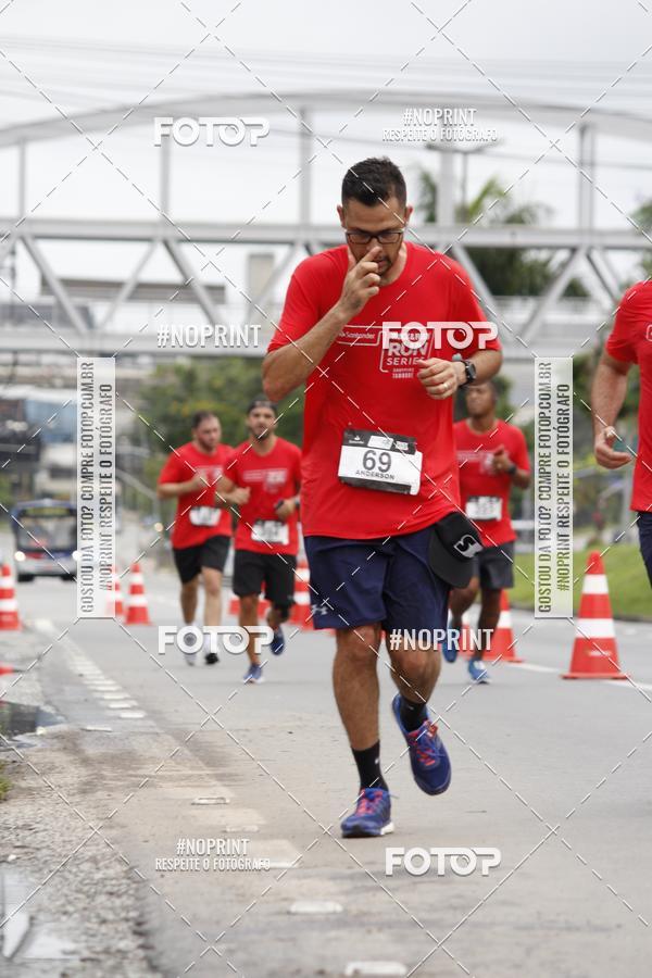 Buy your photos of the eventSantander Track & Field Run Series - Shopping Tambor on Fotop
