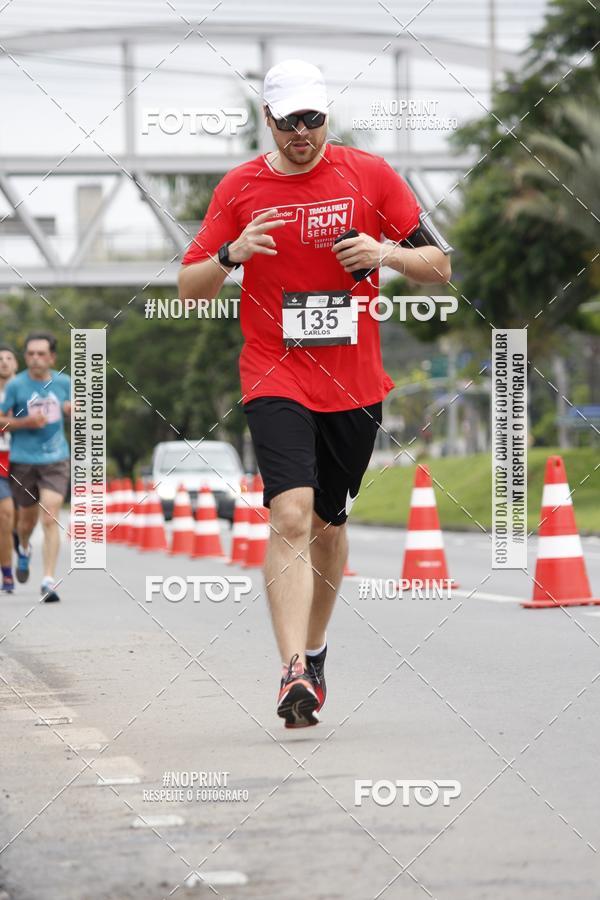 Buy your photos of the eventSantander Track & Field Run Series - Shopping Tambor on Fotop