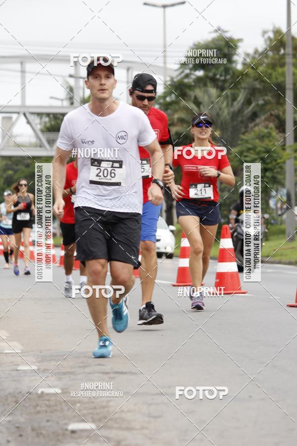 Buy your photos of the eventSantander Track & Field Run Series - Shopping Tambor on Fotop